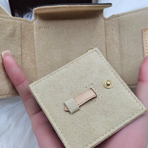 Louis Vuitton Monogram PM Jewelry Case - Picture 12 of 13